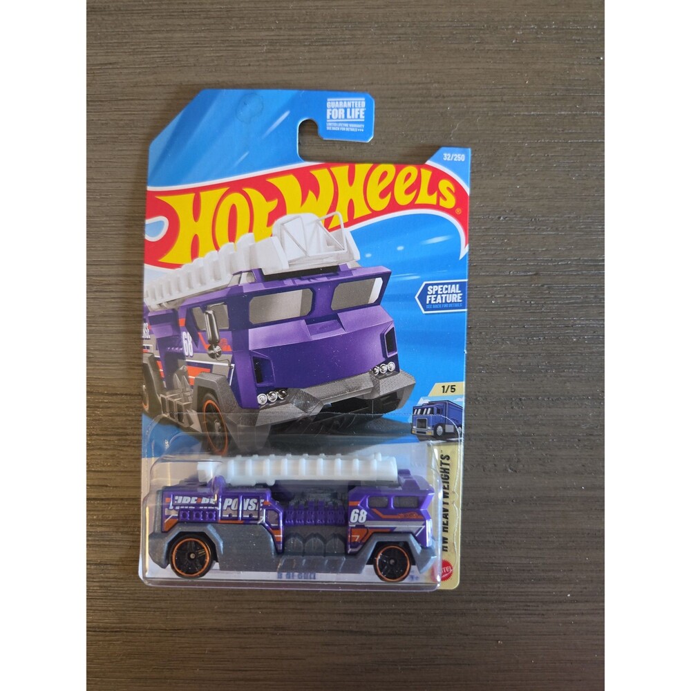 Hot Wheels HW Heavyweights
